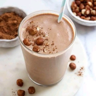 HAZELNUT CHOCOLATE SHAKE