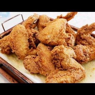 CRISPY CHICKEN WINGS 4 PCS