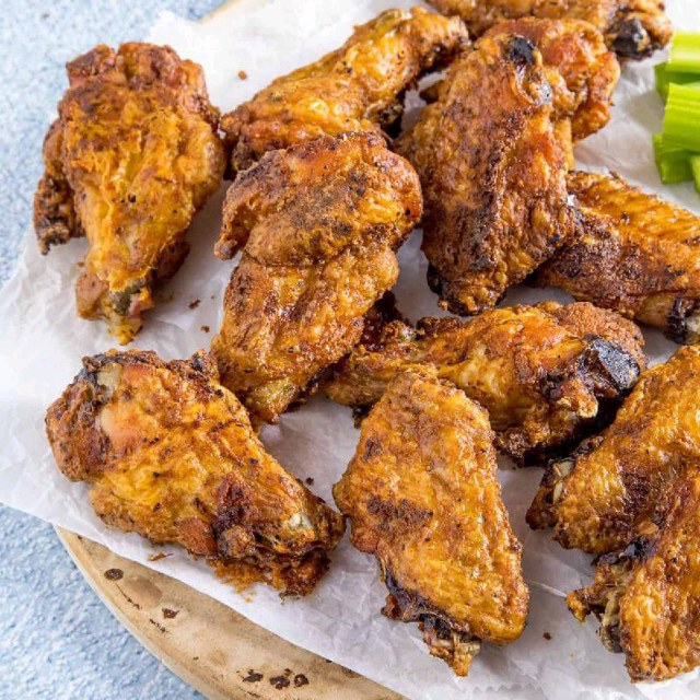 CRISPY CHICKEN WINGS 6 PCS
