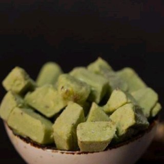 Pista kulfi