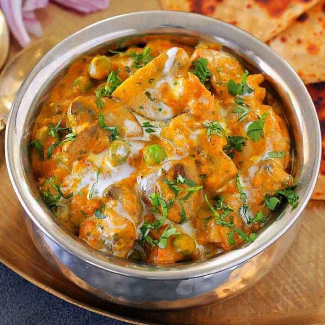 Matar mashroom