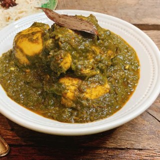Murg Sagwala Half