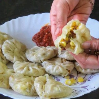 CHEESE CORN STEAM MOMO {4PIECE }