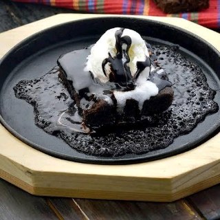 Hot Brownie 
