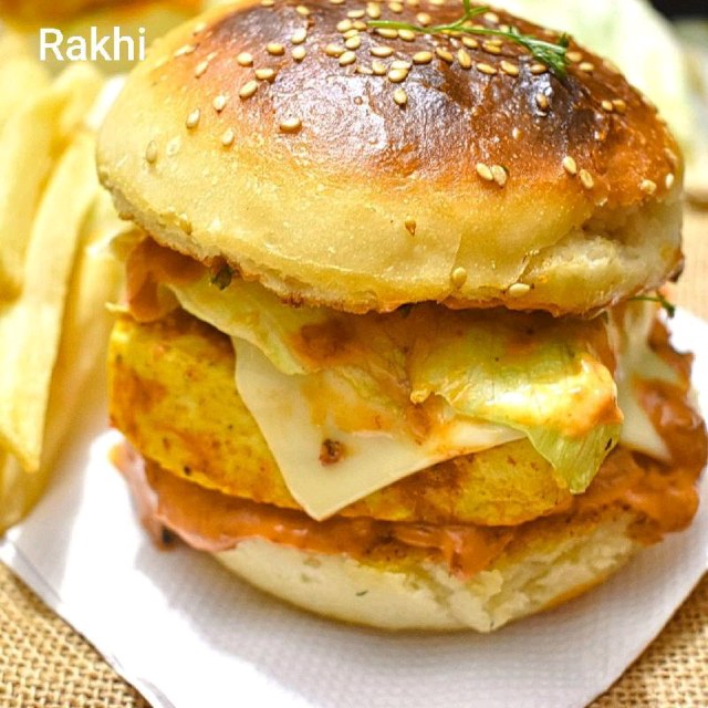 Veg Paneer Burger