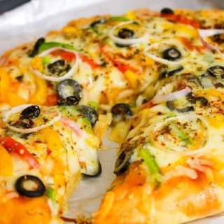Veg Cheese Pizza