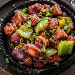 Chilli Paneer (Full)