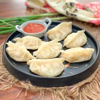 Veg Momos 7 Pcs