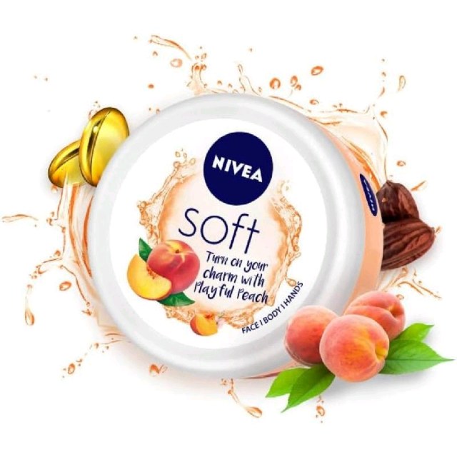 NIVEA Soft Light Moisturizer Playful Peach (100ml)