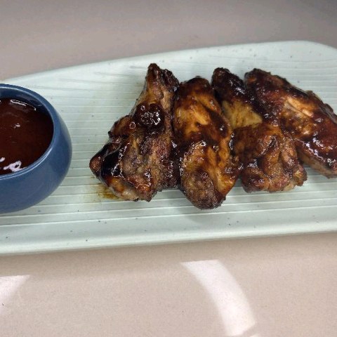 CHICKEN WINGS 8PC 
