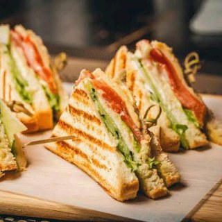 Veg Grilled Sandwich 