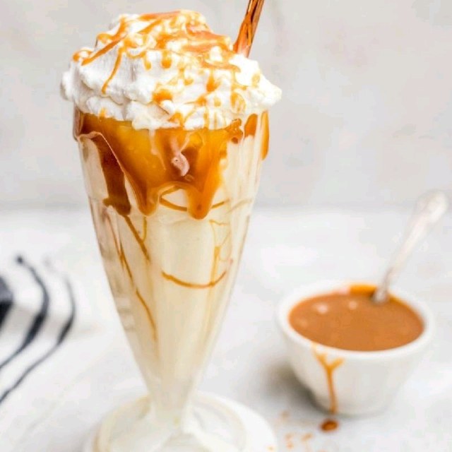 Butterscotch Milkshake
