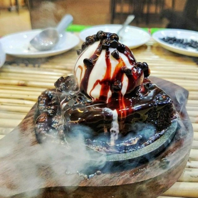 Sizzling Brownie