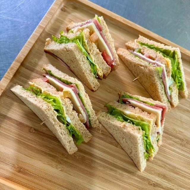 Veg Club Sandwich
