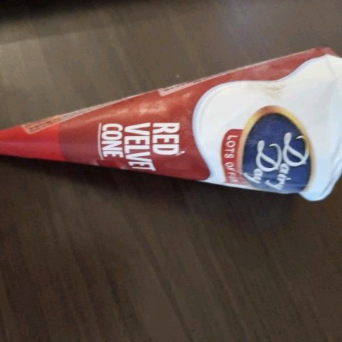 Sr. Red velvet icecream 
