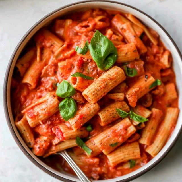 red sauce pasta 😋