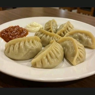 mixed veg steam momos