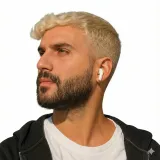 ליאור