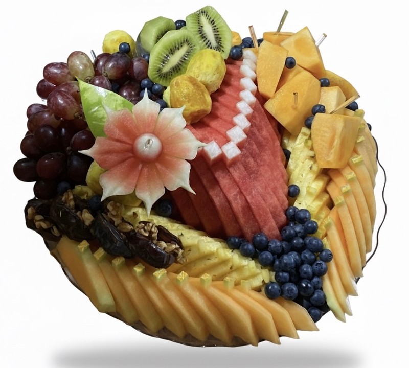 מגש פירות מעוצב ״הלב הענק״
