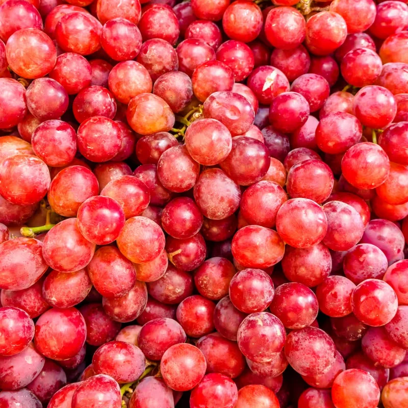 Red grapes