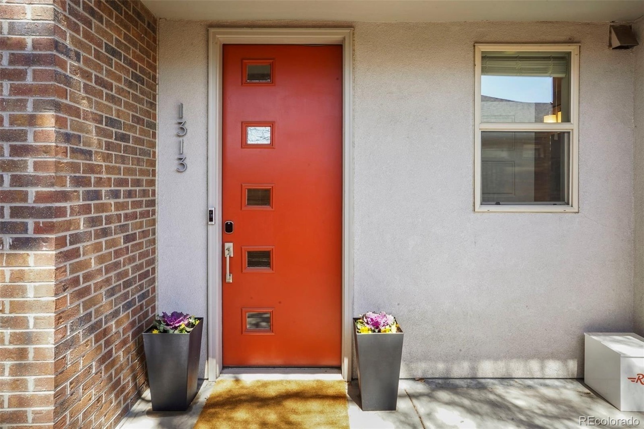 2 Bedroom Townhome in the Heart of Denver