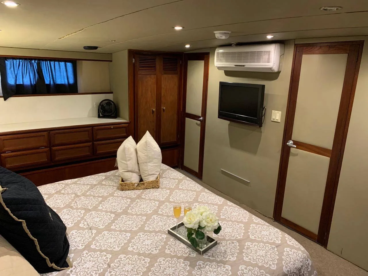 Baja Pacifica - All Inclusive Sunset Cruise