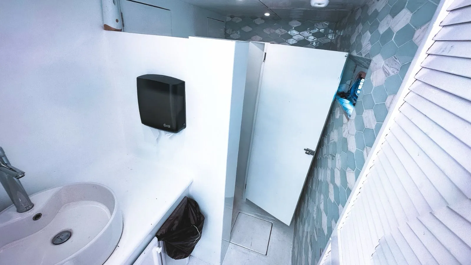 Catamaran 60