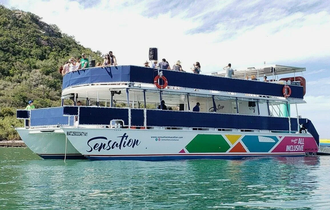 Sensation Catamaran - Fresh Cruise