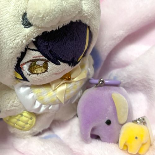 おともだちが できたでござる！
なんだか せっしゃと まよいどのみたいでござるな...♪