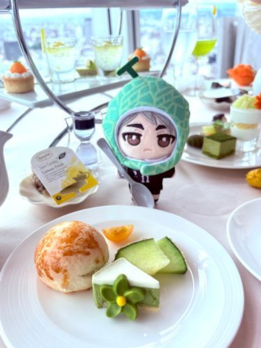 メロンボーイとメロンと抹茶のアフタヌーンティー