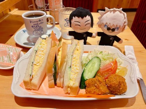 🏖️「久しぶりのランチだよ！🥪🥗✨」
最近、忙し過ぎて息抜きだよ〜☕️