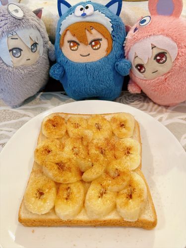 今朝はバナナシナモンシュガートーストだよ🍞