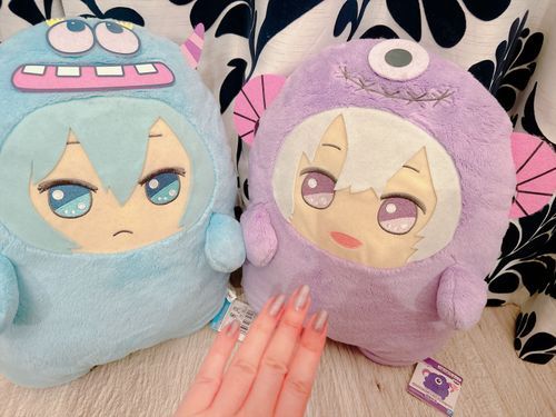 💜ぼくたちのライブ決定記念でネイルを紫にしてくれたそうです！
🩵俺の色持ってないとかありえないんですけどぉ〜
💜すごい謝ってるから許してあげてもいいんじゃないかな？
🩵そーちゃんがそういうなら…ちゃんと買ってよぉ〜