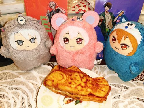博多で楽屋に差し入れでもらった『むっちゃん万十』美味しかったから帰りに買ってきたんだ！