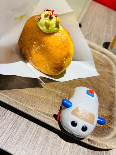 生ドーナツ ピスタチオクリーム✨