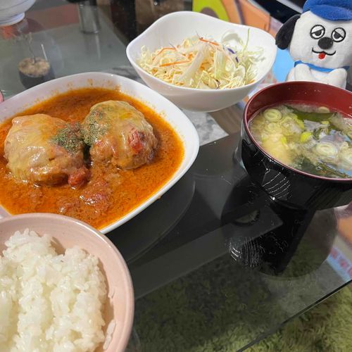 久しぶりのハンバーグ！！！！！
おいしかったよ〜！