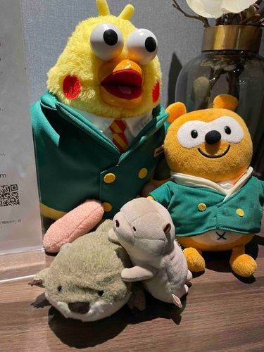いそがし と ごはん たべるので せいぱい
おしごとごくろさま です