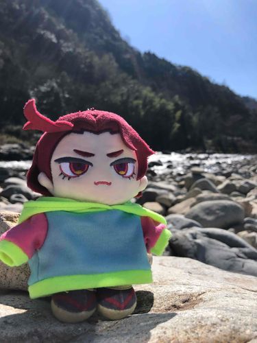 ふぃー！寒いけどキャンプ日和じゃないですか？