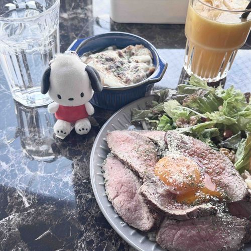 ろーすとびーふどん だよ