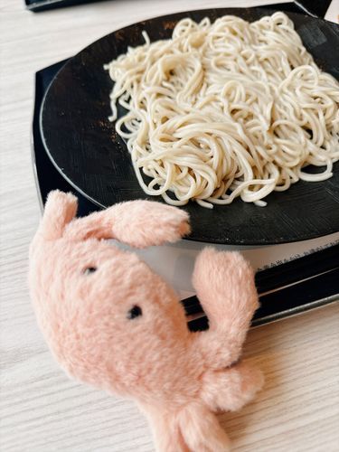 お蕎麦をいただいたやわらかいかに