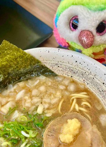 旅の腹ごしらえ、みんないくよー！！