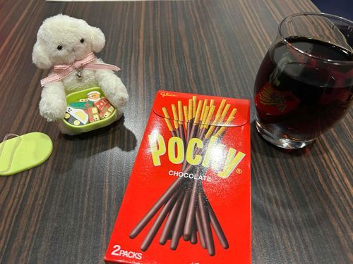 さいきんはチビマルのためのおべんとをもってってるんだ！でも、ぽきもたべたい🥺