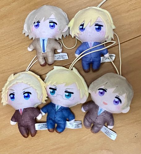 \ﾅﾆ､ｷﾀｲｼﾃﾙﾉ/\ｱﾝｺｳｾﾞ/
\ﾀﾞｯﾍﾟｰ!/\…ﾝ｡/\ﾓｲﾓｲ/

あたらしいくにぐにのみなさん