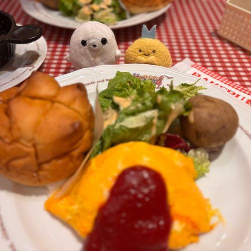 おむらいすを、たべました。