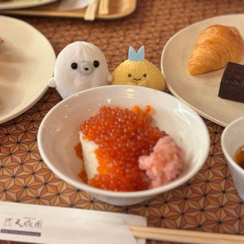 びゅっふぇを、たべました。