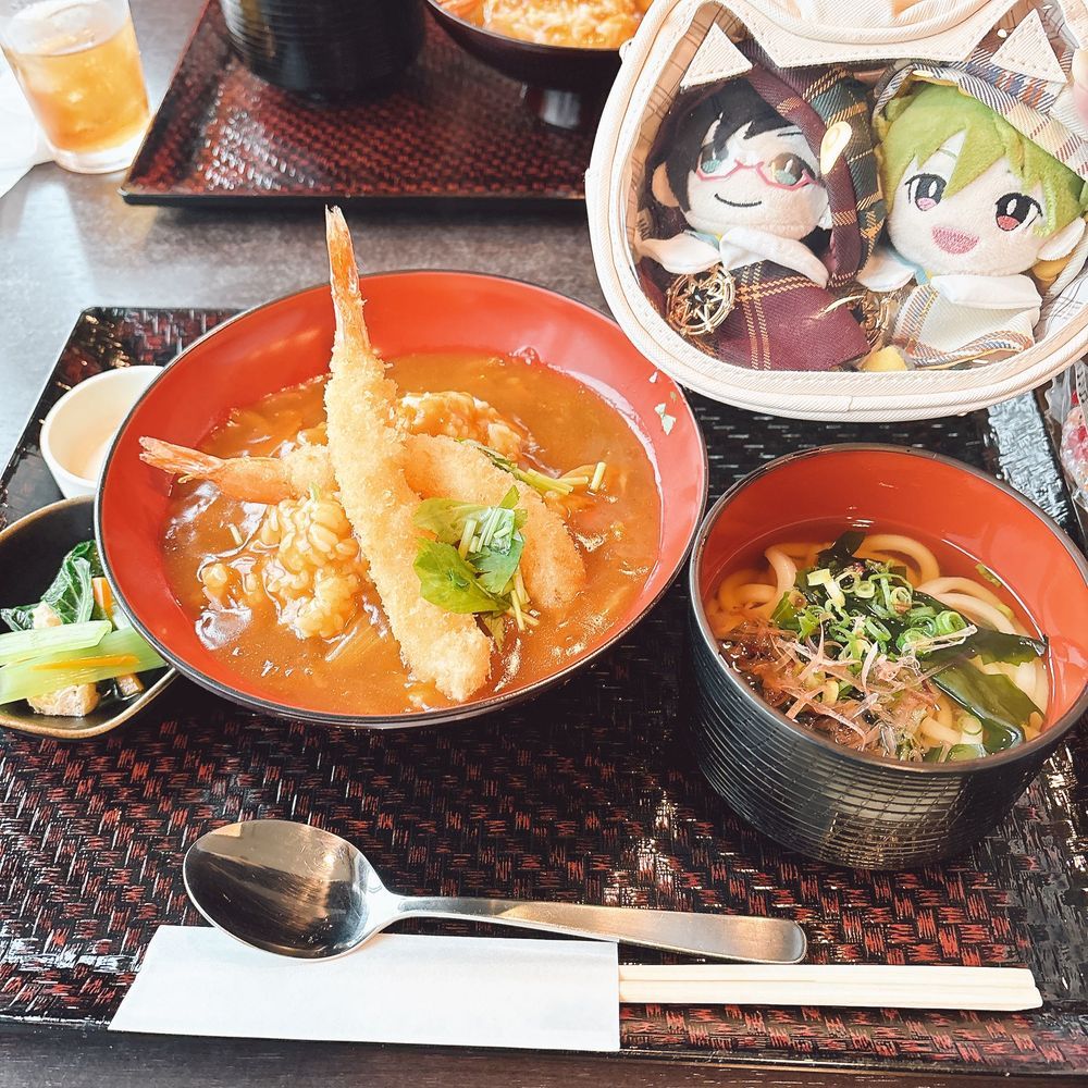 このまえのおひるごはん！
じゅっかいだから、ちょっとたかい！けしき、よくみえる！