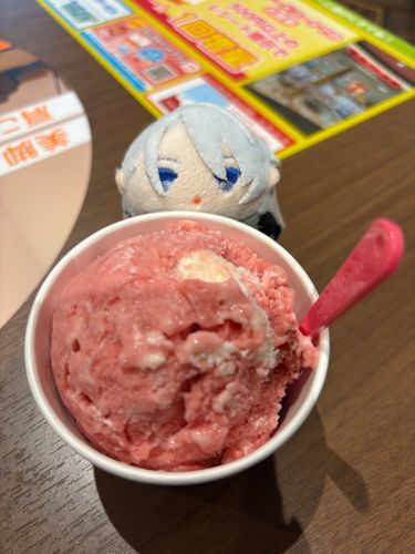 こもちちょぎくん「ち🍨」