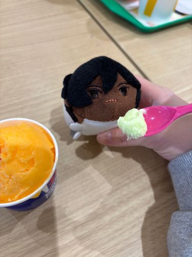 じゅなもち「あいす…ですと…このわたしに……！？」