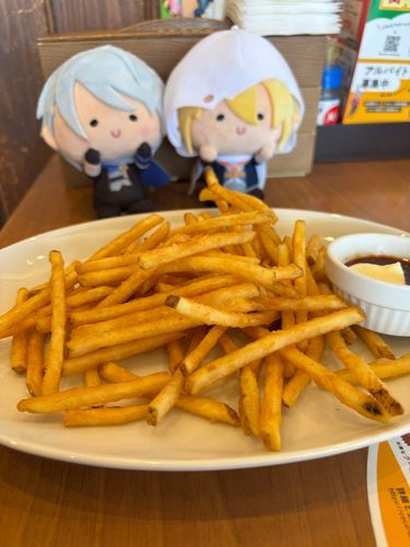 んまんばちゃん「んま〜」
んまちょぎくん「んまんま」