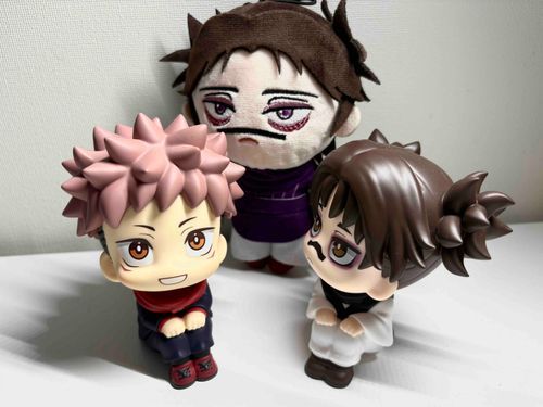 るかっぷお兄ちゃんが届いたよ
ってコラ、2人とも悠仁じゃなくてカメラ見なさい
